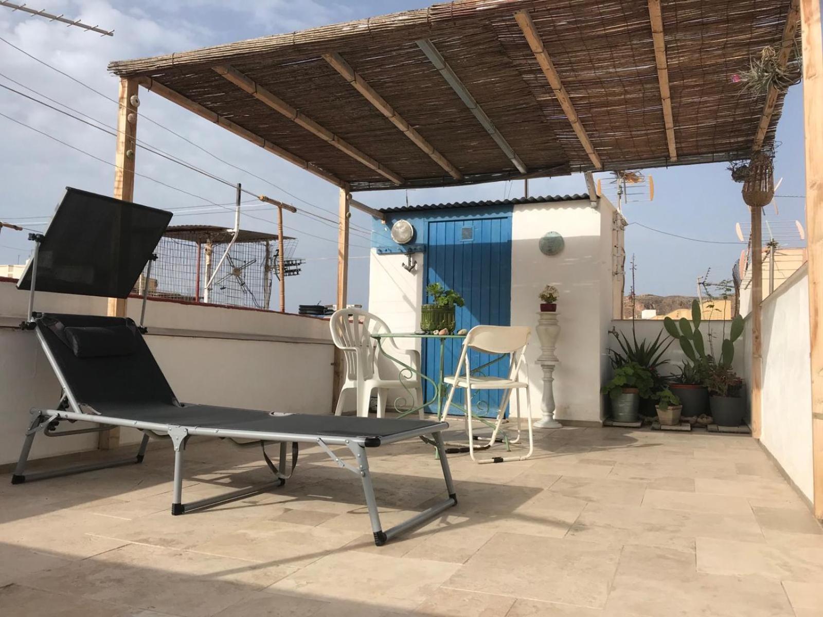 Casita La Paloma Bonita De Pescador En El Casco Antiguo La Medina Parking Privado Y Sabanas En Opcion